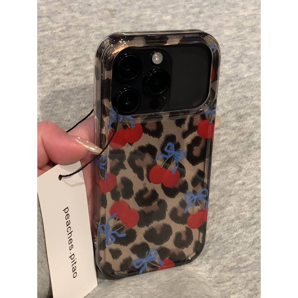Ameigas Winter Cheetah Cherry Case - Insta-Fashion Design with Detachable Chain & Dual-Layer Hard Shell