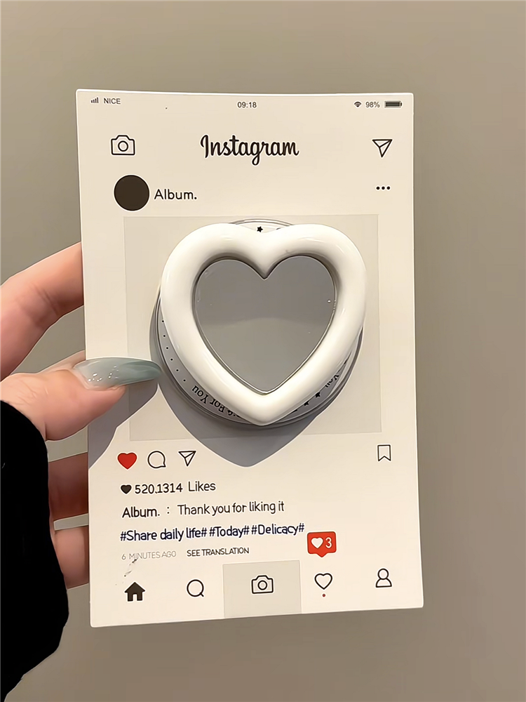 Ameigas Mirror-Heart Case - White Heart Reflective MagSafe Stand Cover