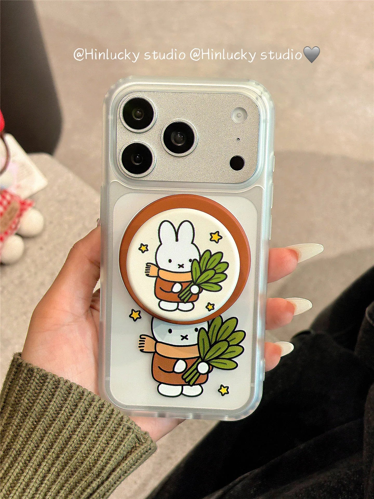 Ameigas Cute Cartoon Yuzu Leaf Bunny Magnetic Stand Phone Case - Ameigas