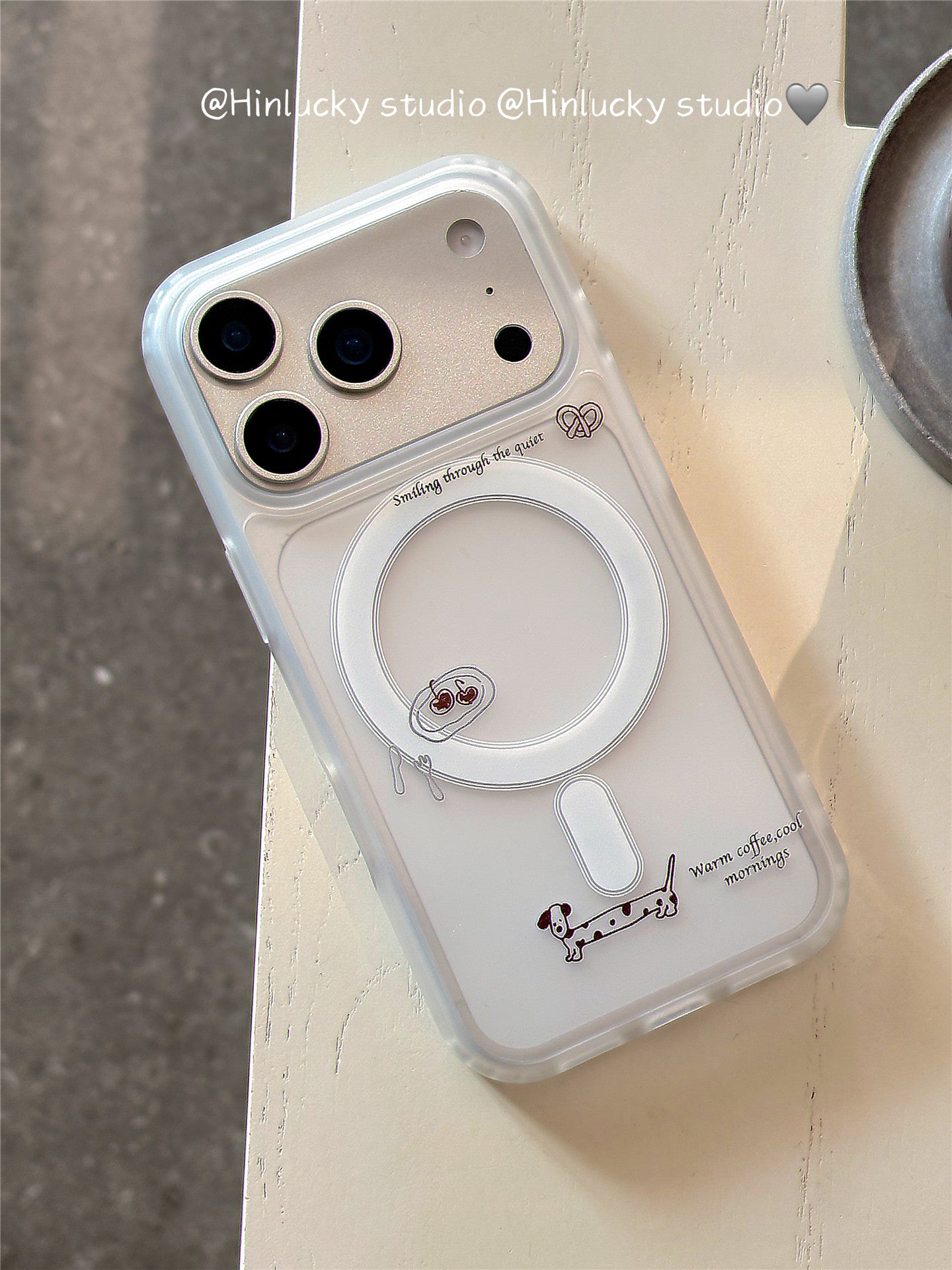 Ameigas Doodle Dash Stand Case - Minimalist Dachshund Drawing MagSafe Cover