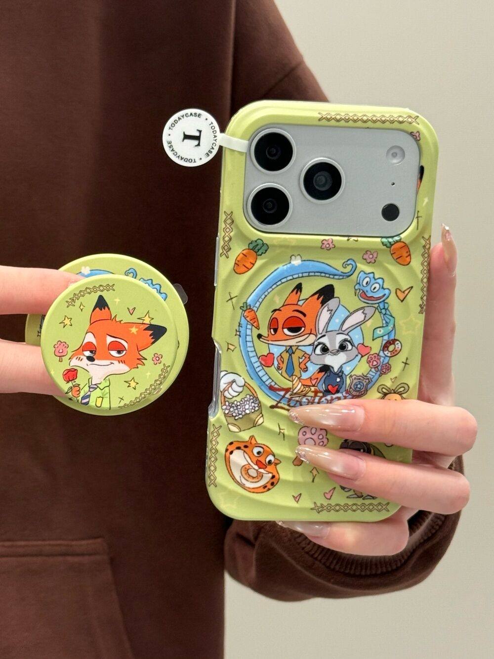 Ameigas Zootopia Partner Case - Judy Hopps & Nick Wilde Duo Design with 2-in-1 Magnetic Stand
