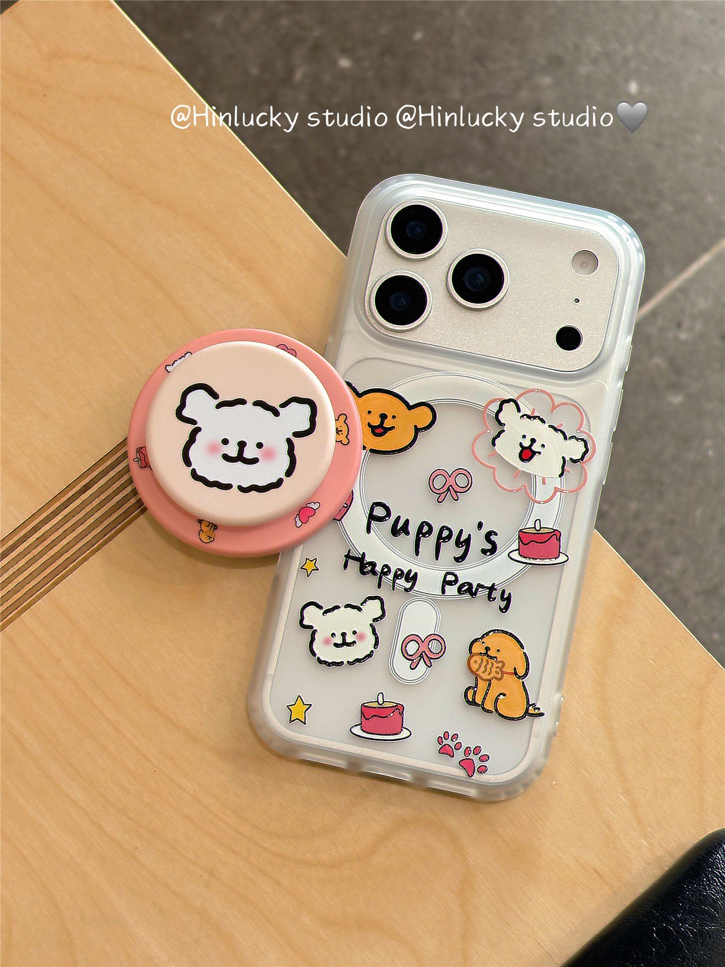 Ameigas Playful Pup Case - Cute Cartoon Dog MagSafe Frosted Cover with Stand