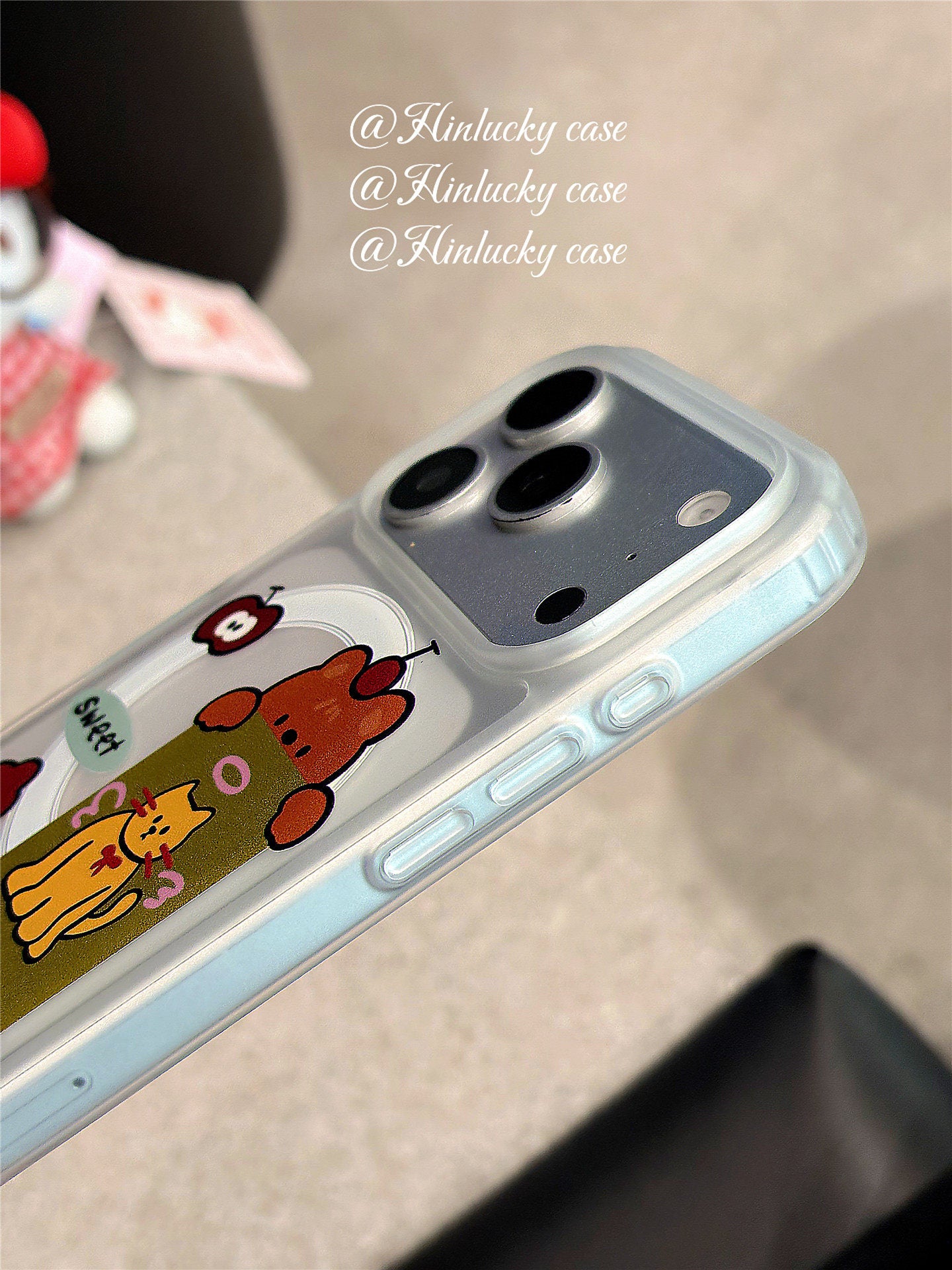 Ameigas Pawfect Pals Case - Cat & Dog Sharing Treat MagSafe Skin-Feel Cover