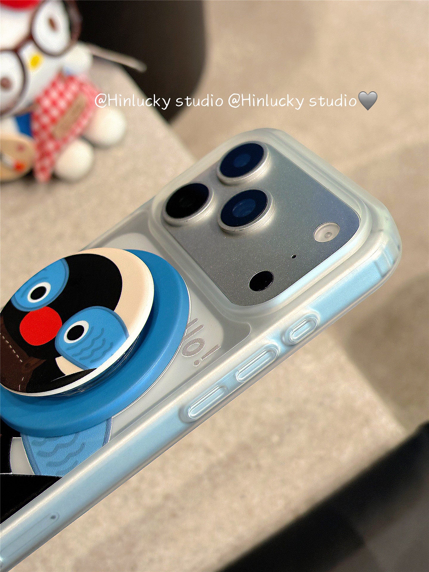 Ameigas Waddle & Stand Case - Cute Black Penguin MagSafe Cover