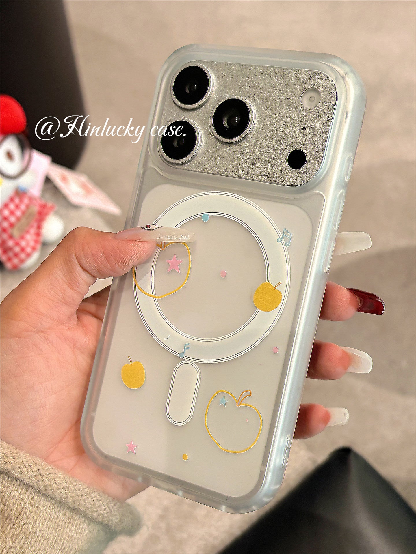 Ameigas Honey Line Apple Case - Korean Instagram Style MagSafe Frosted Cover