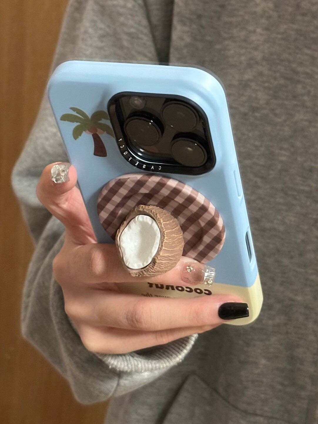 Ameigas Plaid & Palm Case - Yellow Checkered Design with Coconut Print, Detachable Kickstand & Magnetic Lock