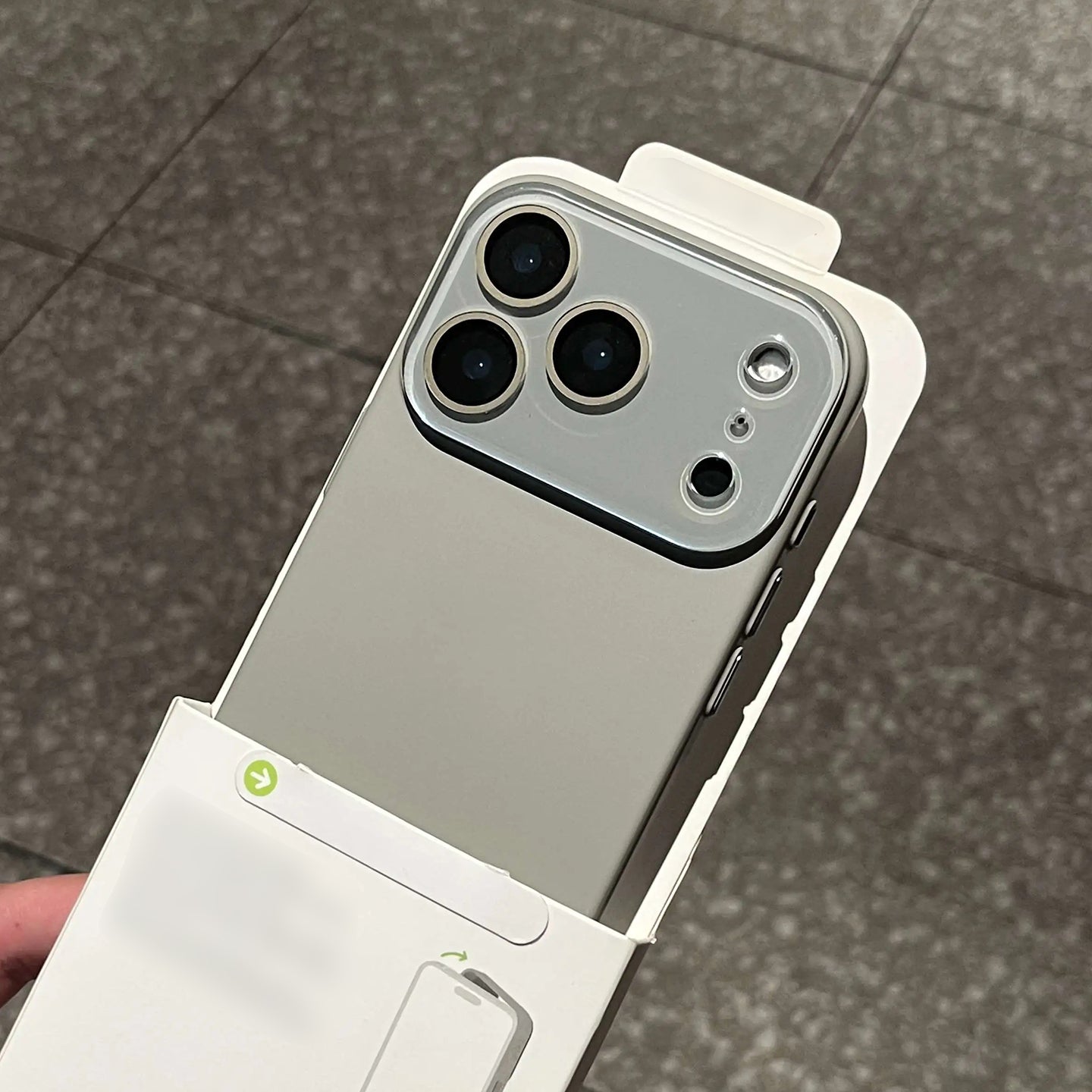 Ameigas Ultra-Slim Matte Protective Phone Case