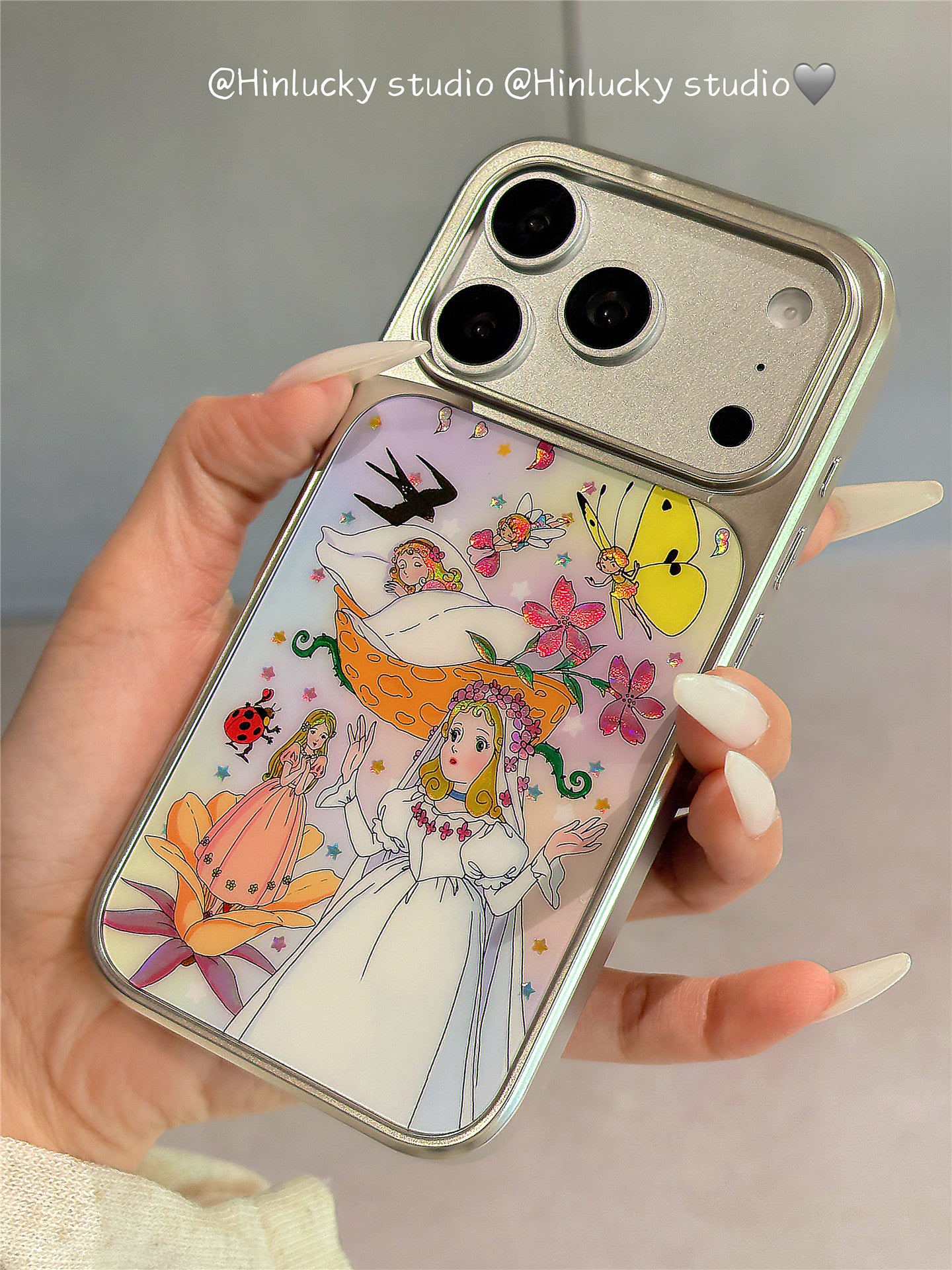 Ameigas Floral Butterfly Princess Electroplated Phone Case