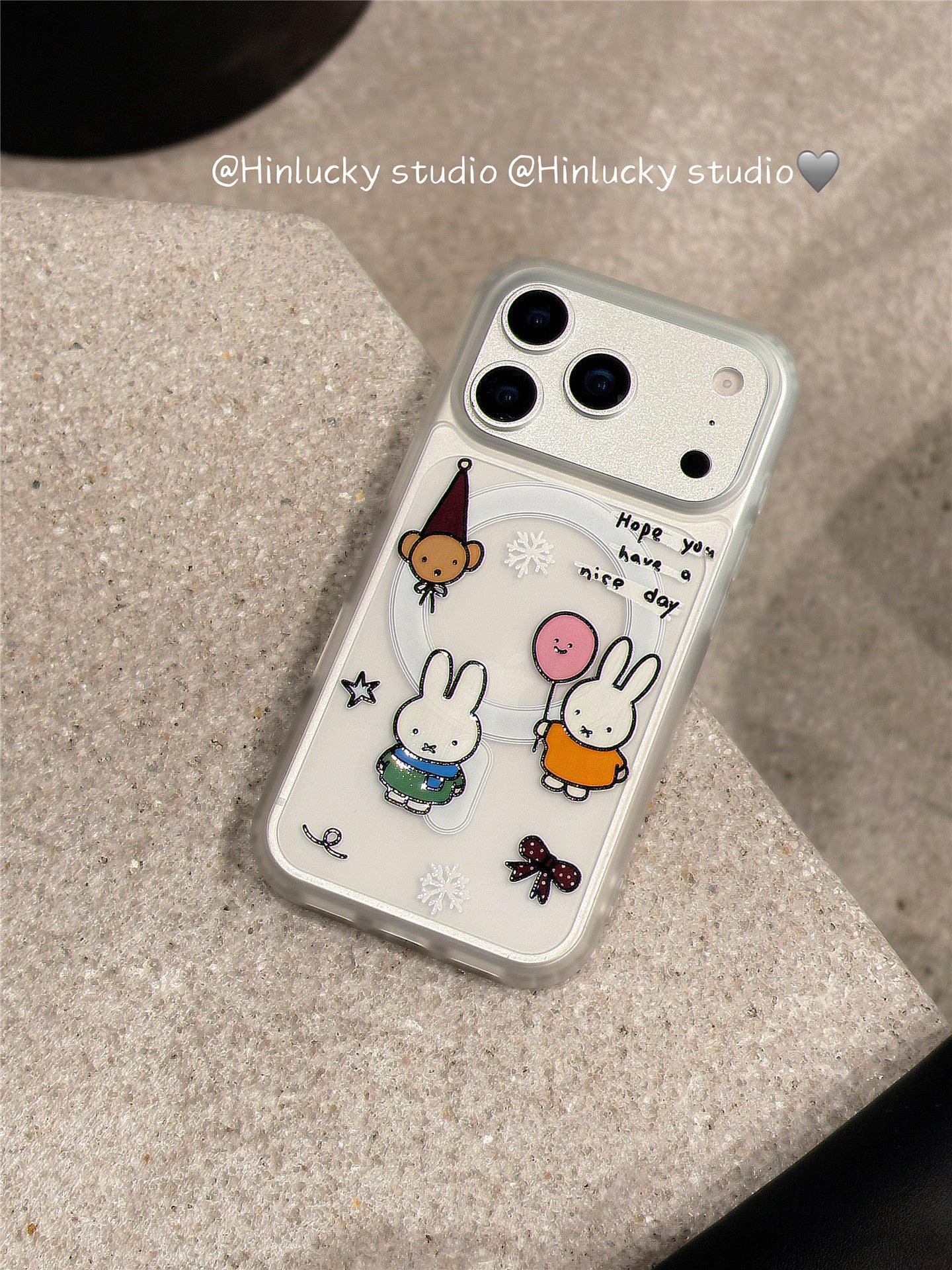 Ameigas Miffy-Inspired Stand Case - Japanese Korean Cute Bunny MagSafe Cover