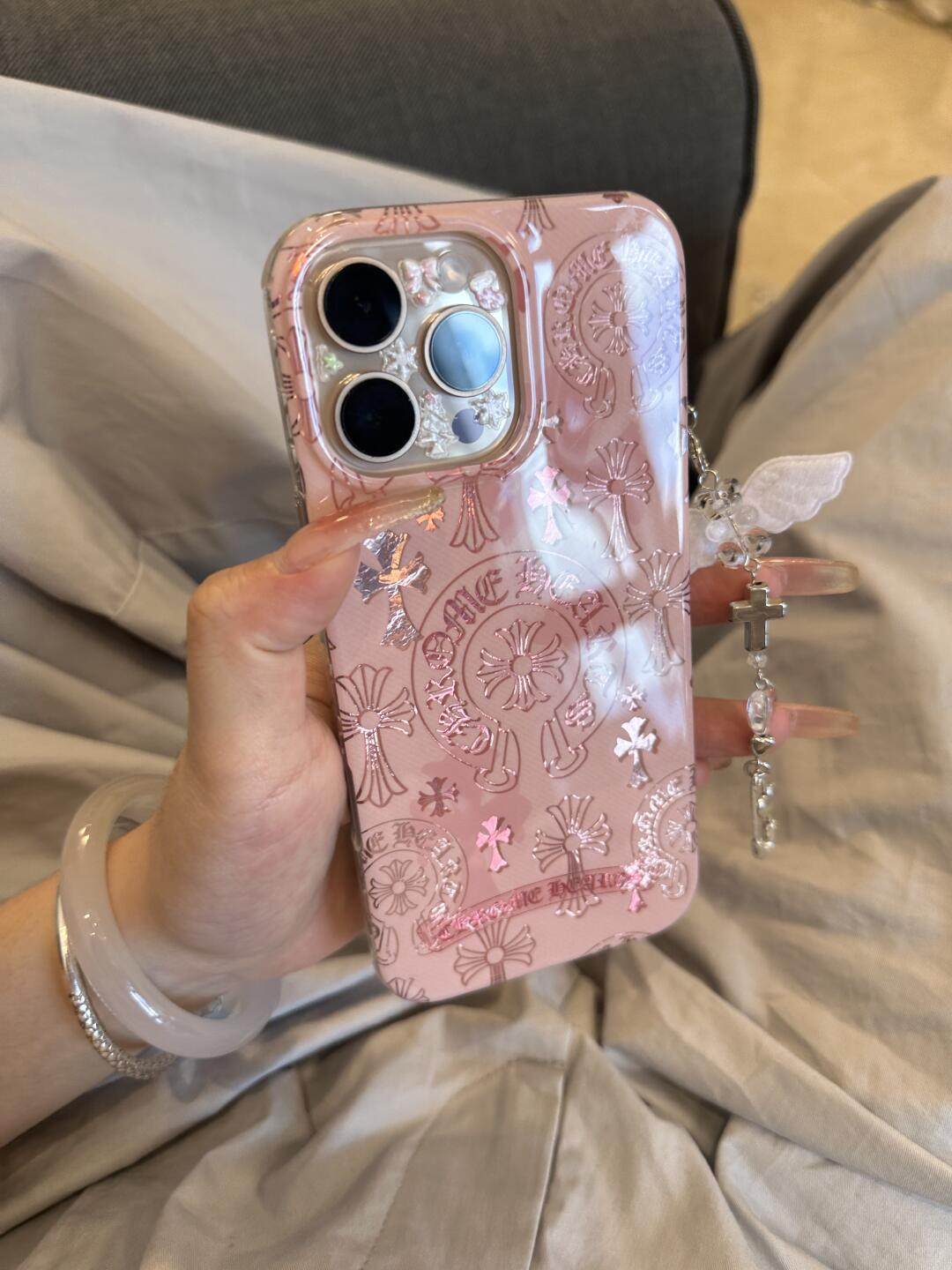 Ameigas Vintage Cross Case - Elegant Studded Rhinestone Design with Full-Body Protection