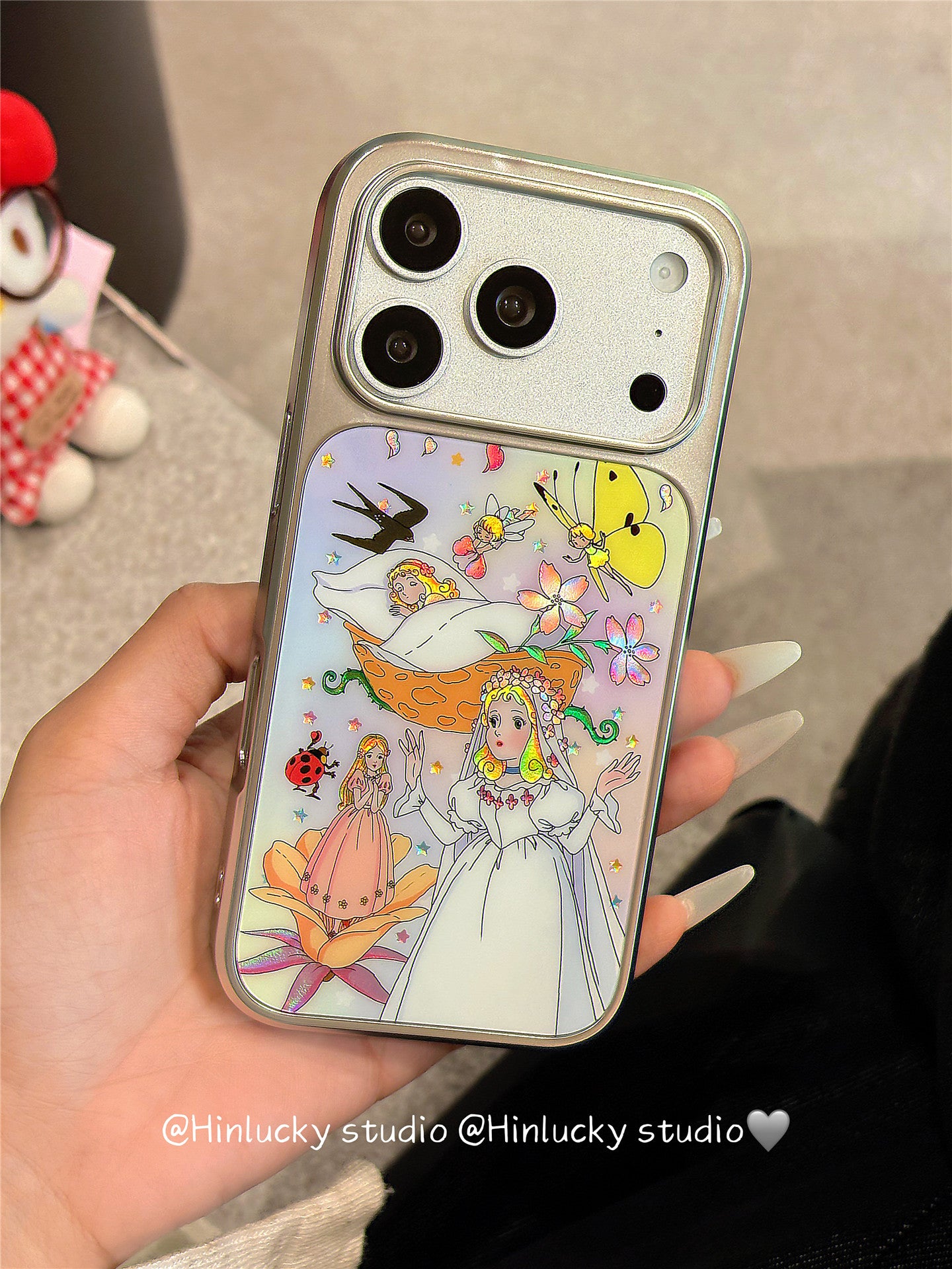 Ameigas Floral Butterfly Princess Electroplated Phone Case