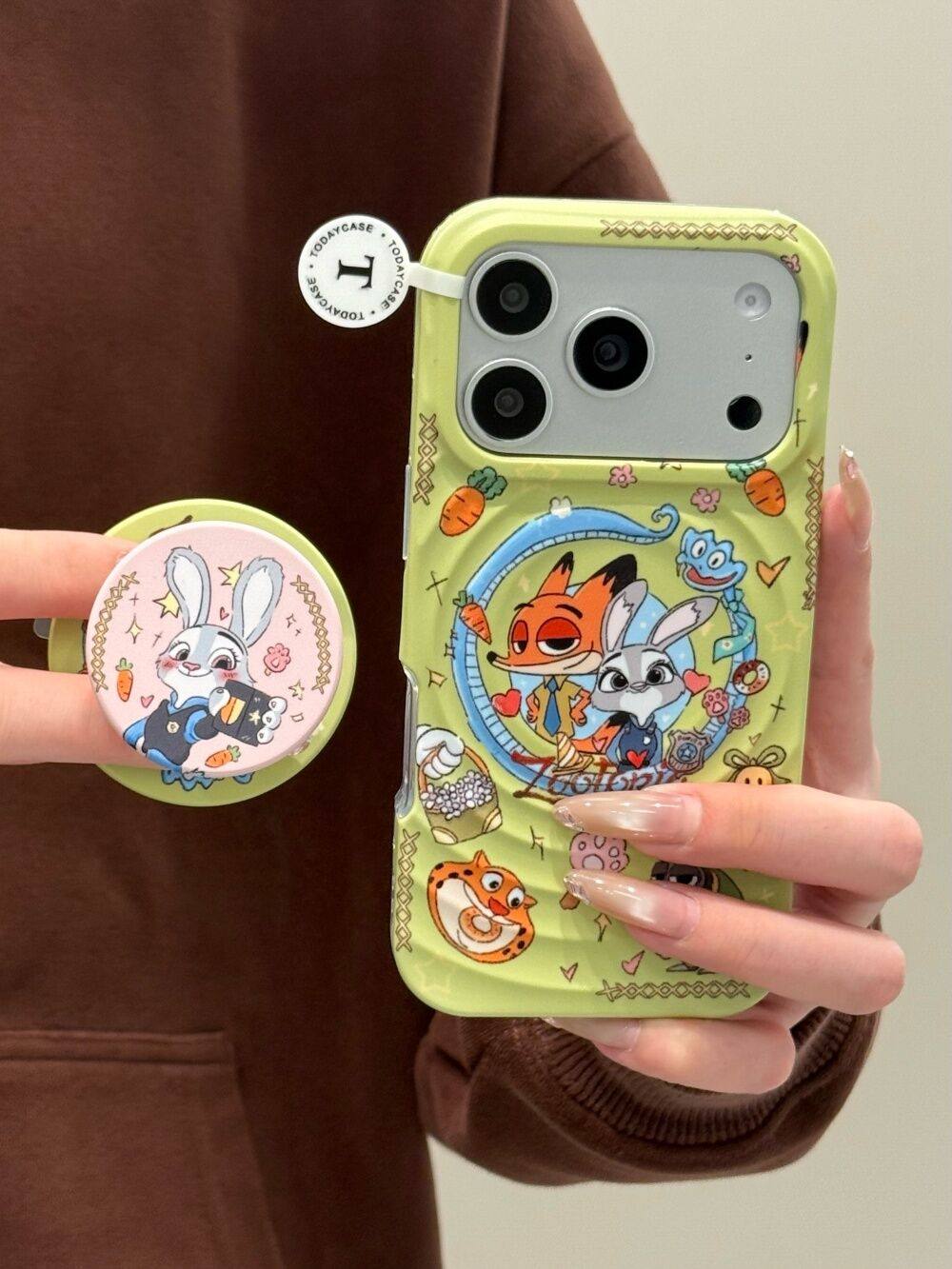 Ameigas Zootopia Partner Case - Judy Hopps & Nick Wilde Duo Design with 2-in-1 Magnetic Stand