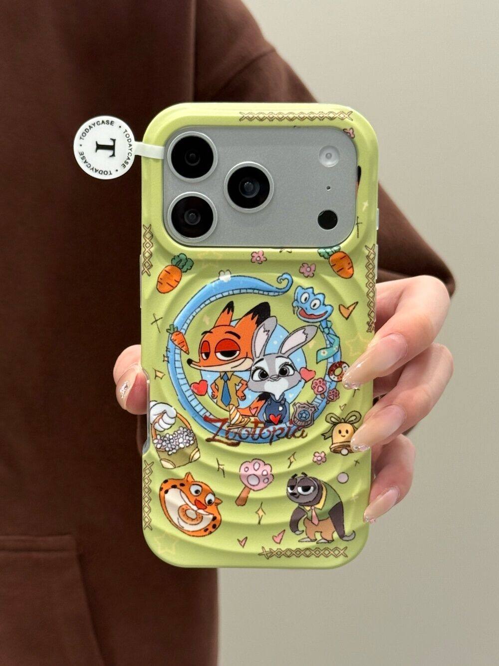 Ameigas Zootopia Partner Case - Judy Hopps & Nick Wilde Duo Design with 2-in-1 Magnetic Stand