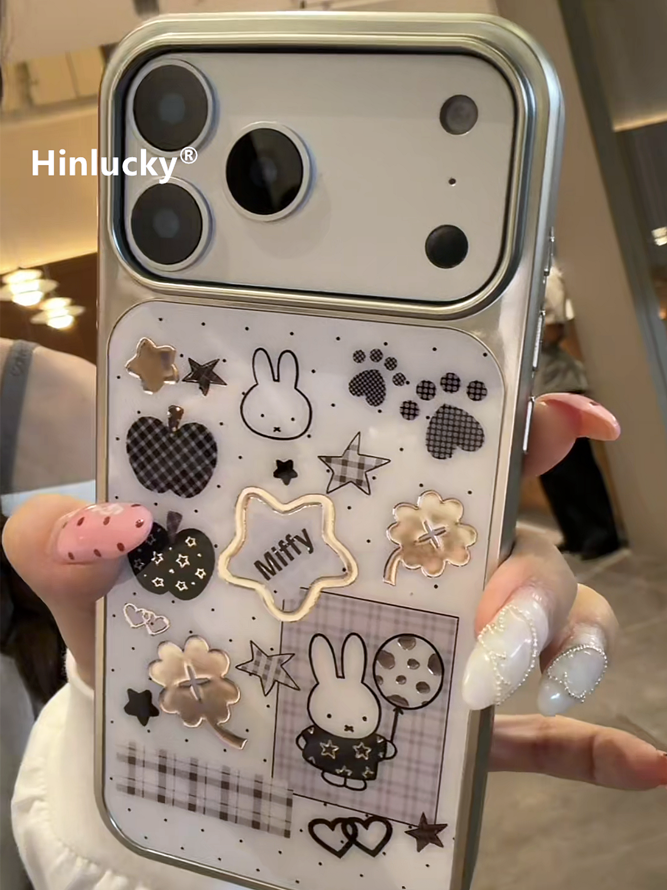 Ameigas Monochrome Bunny Case - Electroplated Gold Tribute Silhouette Cover for iPhone