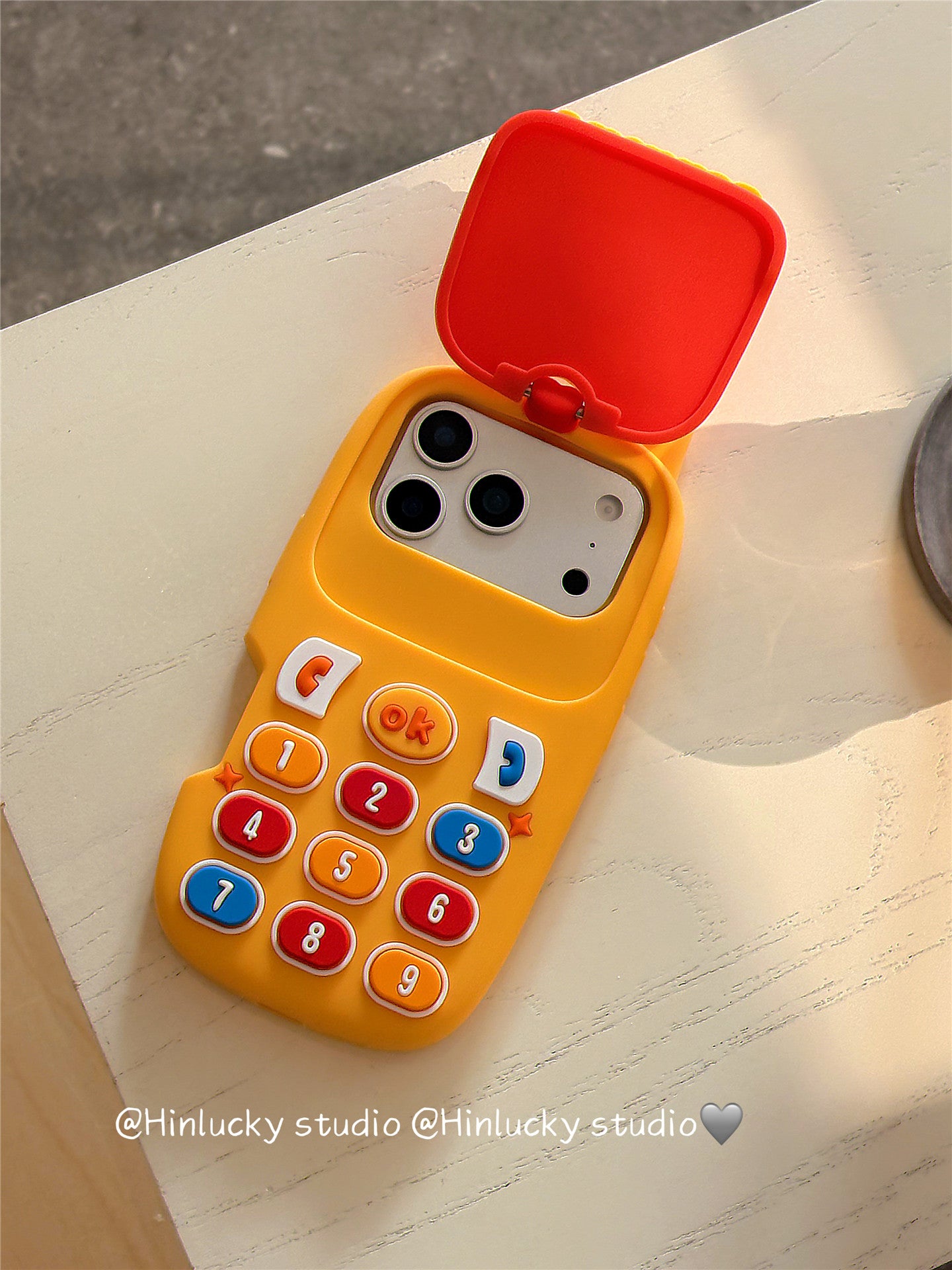 Ameigas Star Boy Flip Phone Case - Retro Handset with Built-in Stand & Cover