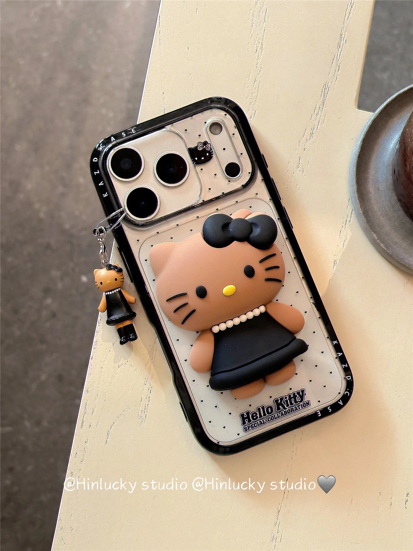 Ameigas Chic Cartoon 3D Cat Charm Full-Cover Phone Case - Ameigas