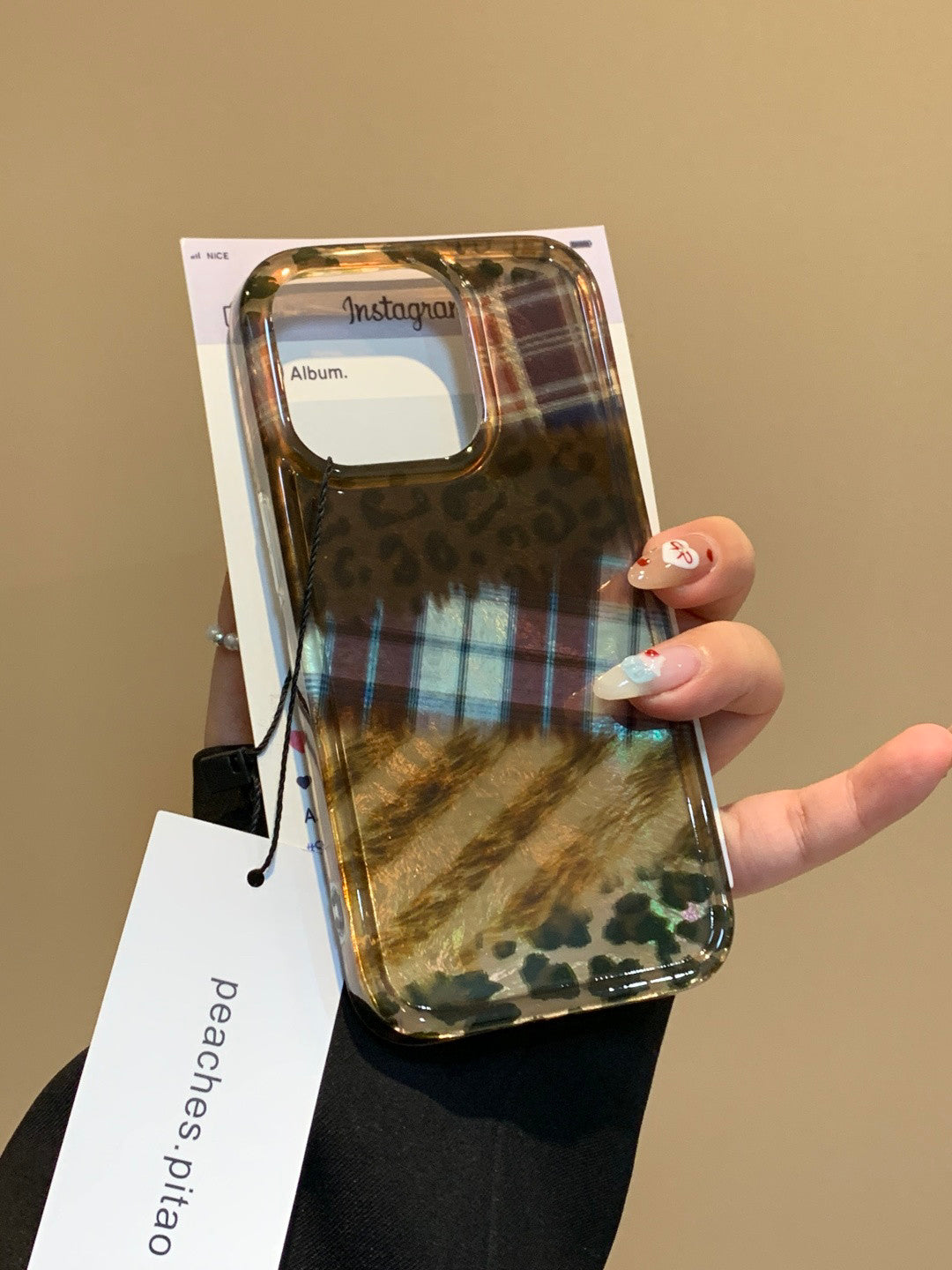 Ameigas Retro Babe Case - Warm Brown Leopard Print with Detachable Wrist Rope & Soft Protection