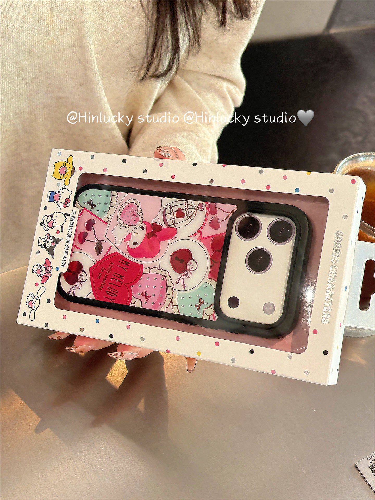 Ameigas Sanrio Heart Gold-Plated Magnetic Protective Phone Case