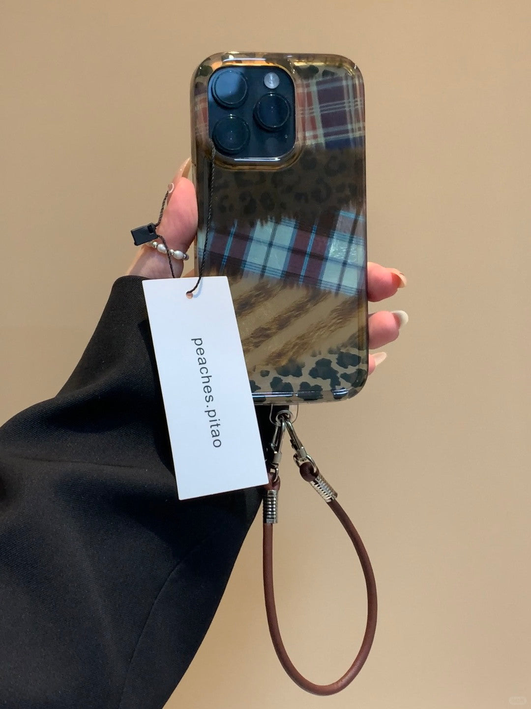 Ameigas Retro Babe Case - Warm Brown Leopard Print with Detachable Wrist Rope & Soft Protection