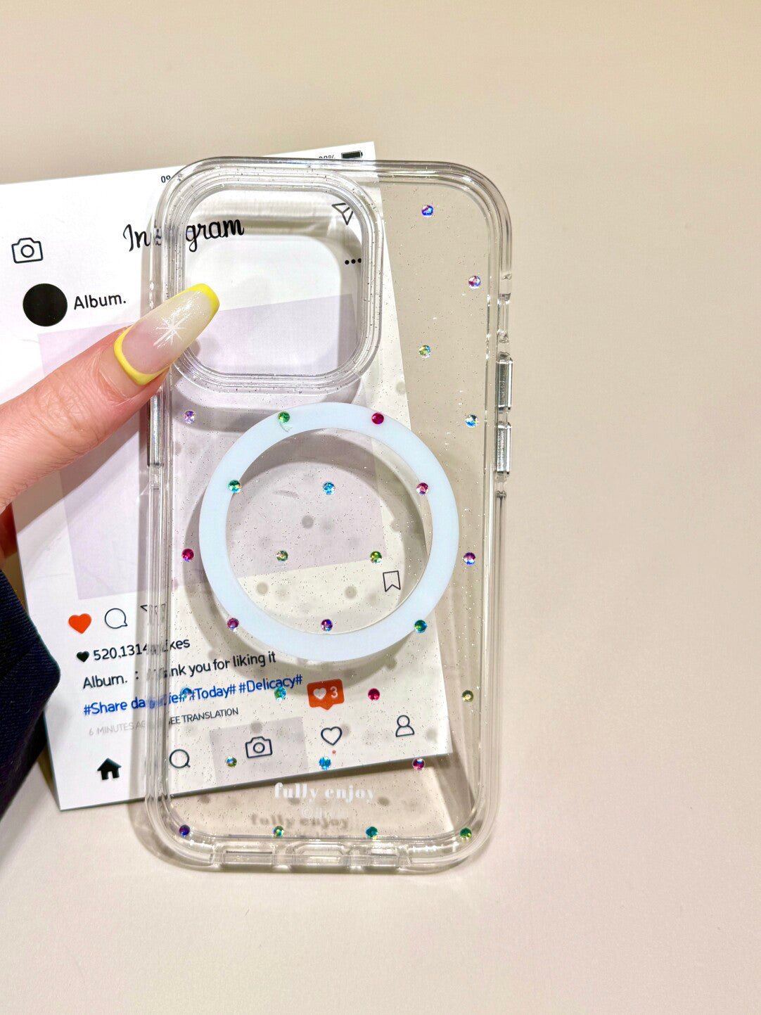 Ameigas Sparkling Heart Gem Magnetic Stand Phone Case