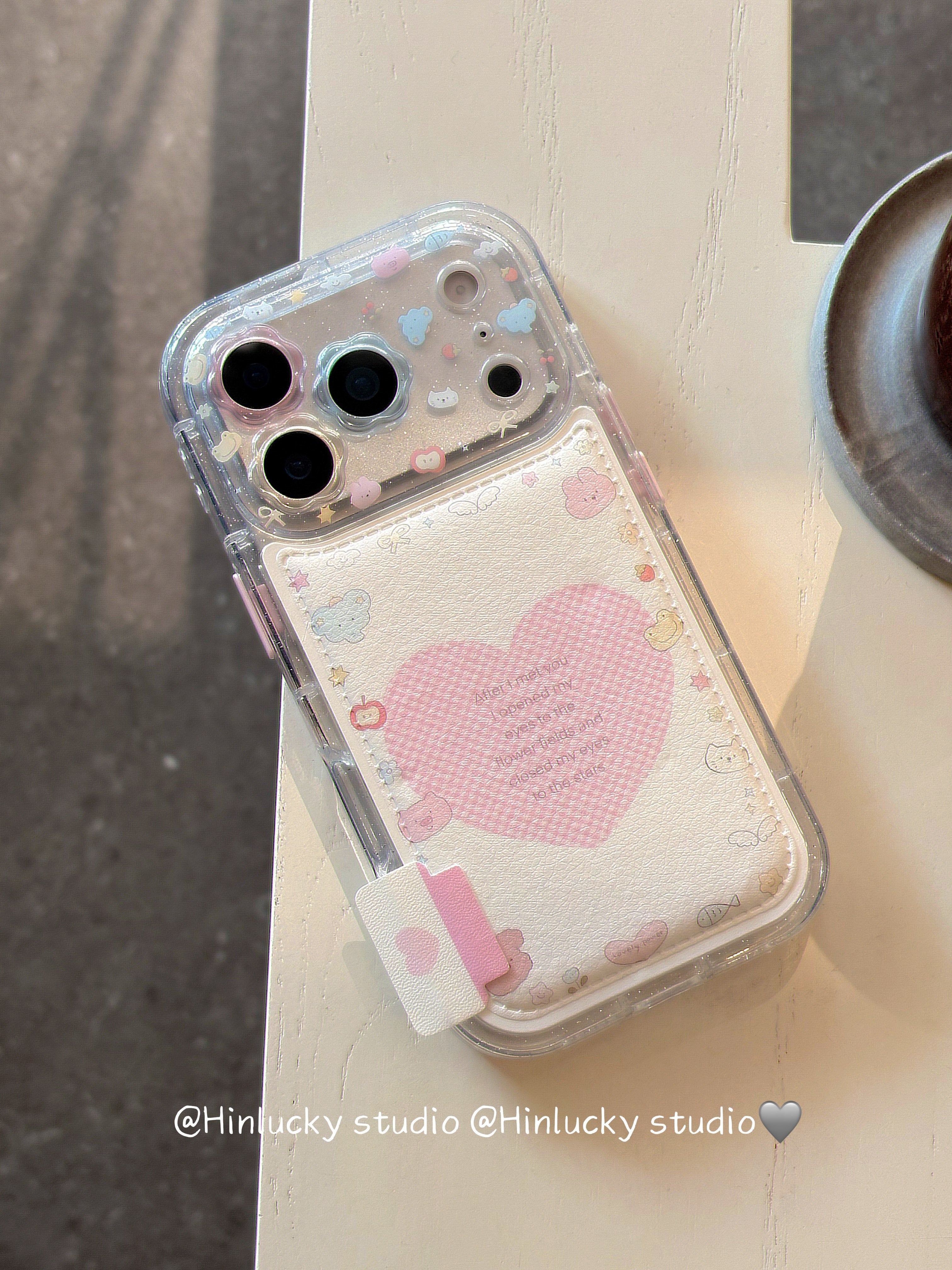 Ameigas Pink Love Beast Case - Playful Animal & Hearts with Detachable Chain