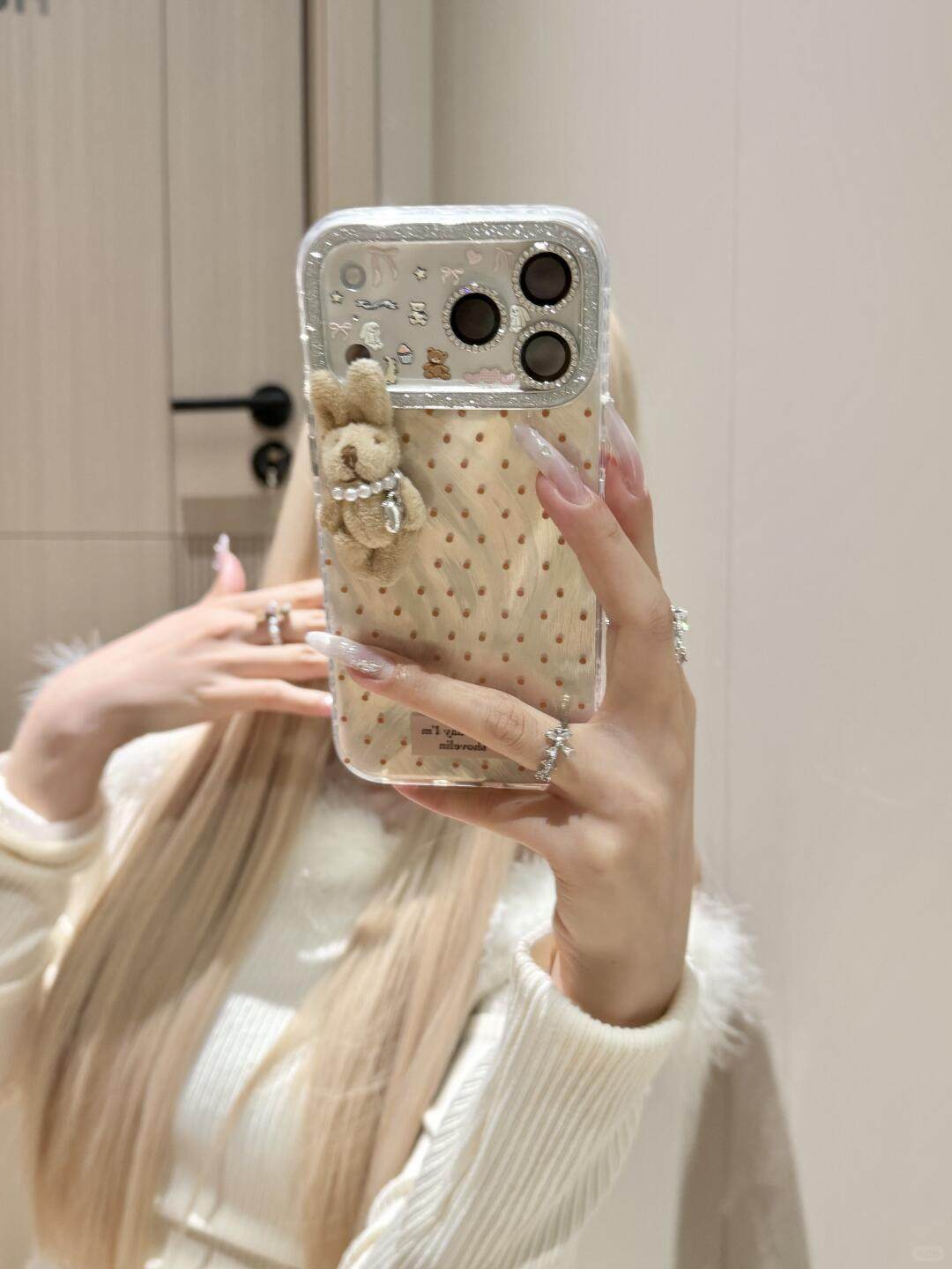 Ameigas Sparkly Bunny Polka Dot Soft Phone Case