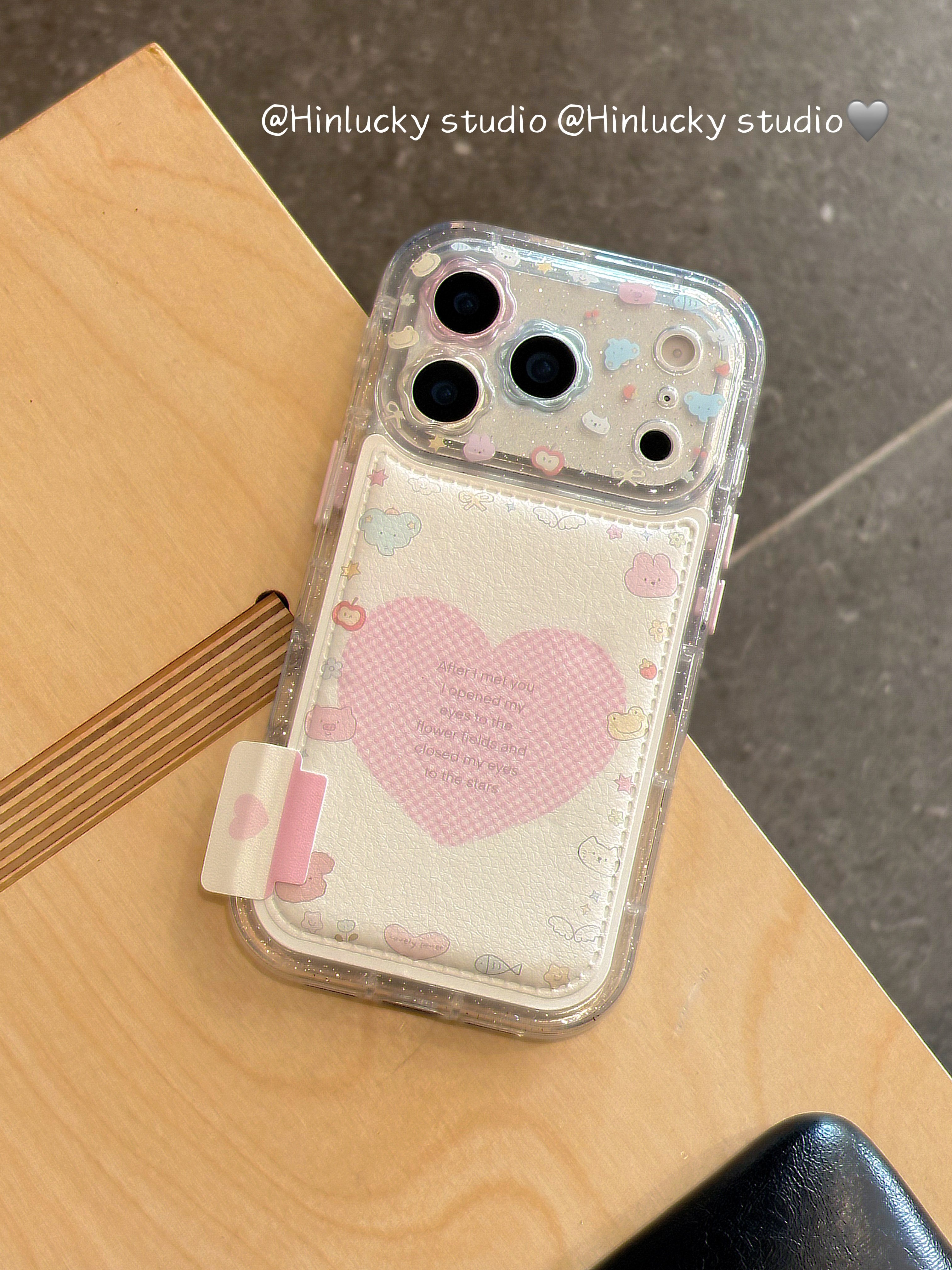 Ameigas Pink Love Beast Case - Playful Animal & Hearts with Detachable Chain