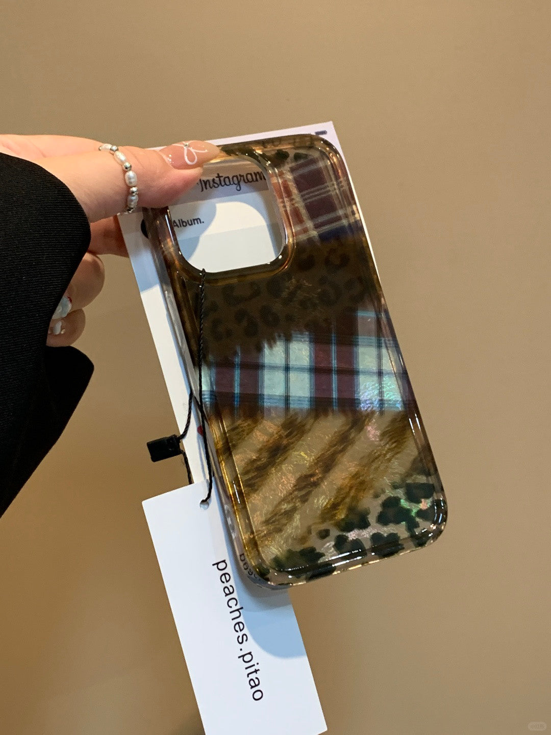 Ameigas Retro Babe Case - Warm Brown Leopard Print with Detachable Wrist Rope & Soft Protection